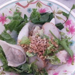 เส้นใหญ่นำ้ใสรวมมิตร