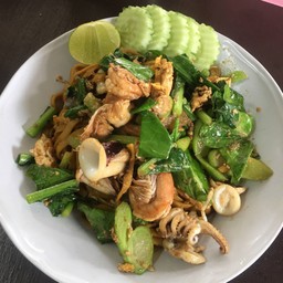 ร้านพี่วรรณหน้ายย.