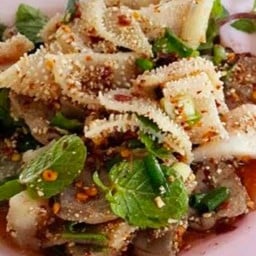 ยำสไบนาง