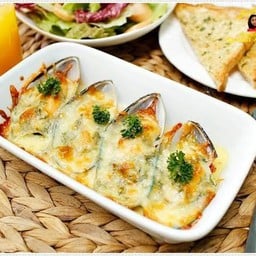 หอยชิลีอบชีส