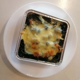 ผักโขมอบชีส