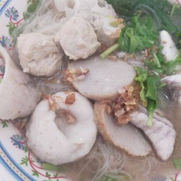 หมี่ขาวน้ำปลา,รวมน้ำใส