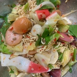 ซอย4ยำแซ่บและข้าวไข่เจียว25บาท