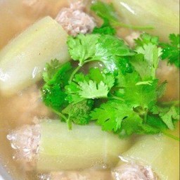 แกงจืดแตงกวายัดไส้หมูสับ