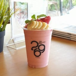 บานาน่า สตรอว์เบอร์รี่ สมูทตี้