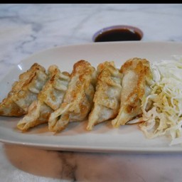 เกี๊ยวซ่า