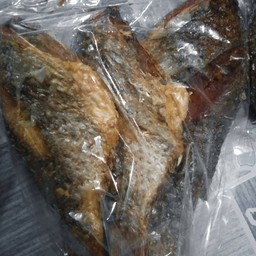 ปลาทอดแดดเดียว