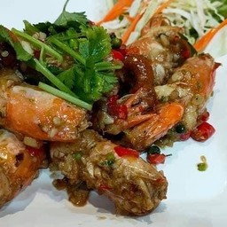 กุ้งผัดพริกเกลือ