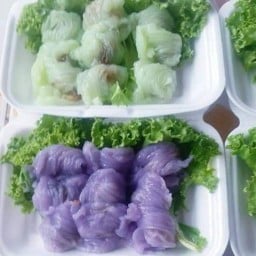 เจ๊เก๋  สาคูข้าวเกียบปากหม้อ (เจ้าเก่าหน้าวัดบ้านฉาง