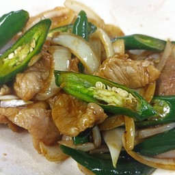 ผัดพริกอ่อน