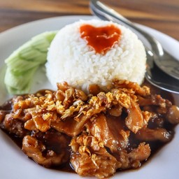 ข้าวหมูกระเทียม