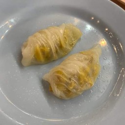 หน่อไม้2ตัว