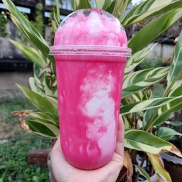 นมชมพูปั่น