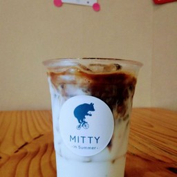 เฮเซลนัท ลาเต้ เย็น