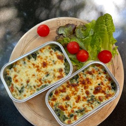 ผักโขมอบชีส