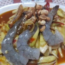 ตำมะม่วงกุ้งสด