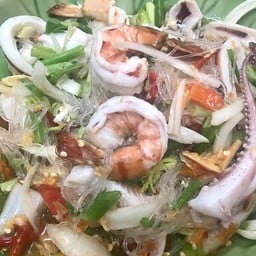 ยำวุ้นเส้นทะเล