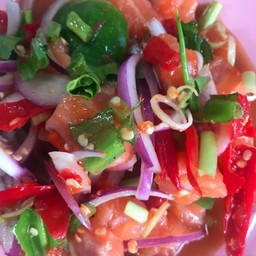 ยำปลาแซลม่อน