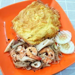 ข้าว กุ้งผัดพริกไทยดำ