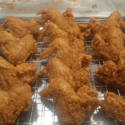 ปีกไก่ทอด