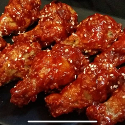 เจ้าฟลุ๊คไก่เกาหลี-หัวรอ สาขา1(หมู่บ้านราชธานี) สาขา1 หมุ่บ้านโสภณ(ติดคอสะพานก่อนข้ามขวามือ)