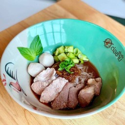 เตี๋ยวเรือต่อชาม เซนสิริ อ่าวอุดม