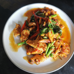 ผัดพะแนง