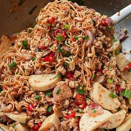 ลาบมาม่าหมูยอหมูสับ