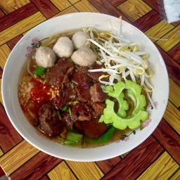 ก๋วยเตี๋ยวเนื้อ