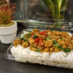 กะเพรา 8ปี แล้วนะ