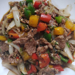 กวางผัดพริกไทยดำ