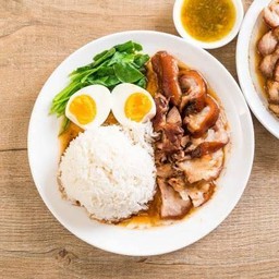 ตรังเจริญยิ่ง ข้าวขาหมู ข้าวมันไก่สูตรไหหลำ