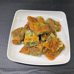 ไข่ชะอมทอด