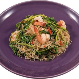 เส้นหมี่ผัดกระเฉดกุ้ง