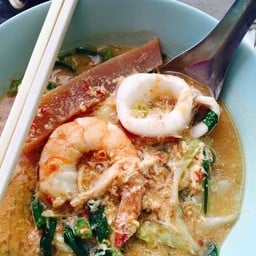 สุกี้เจ้รุ่ง(สาขาสำเหร่)