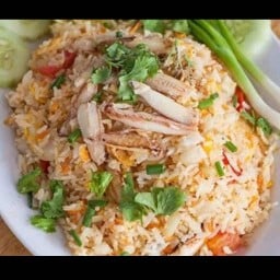 ร้านส้มตำ ยำ ลาบ  สาขาหน้าวัดโสธร หน้าวัดโสธร ล็อค A4