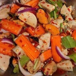 ยำหมูยอ-ปูอัด(น้ำปลาร้า)