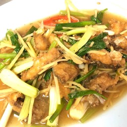 เนื้อปลากะพง ผัดคื่นฉ่าย