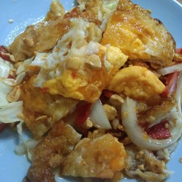 ยำไข่ดาว