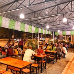 บรรยากาศตอนกลางคืน
