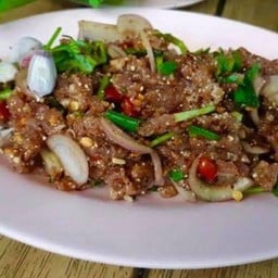 ลาบหมูดิบ
