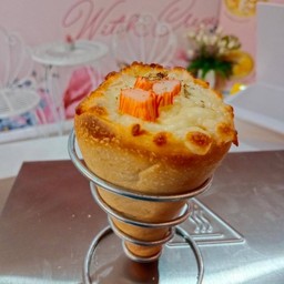 พิซซ่าโคน ปูอัด ชีส