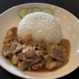 ข้าว หมูผัดน้ำมันหอย