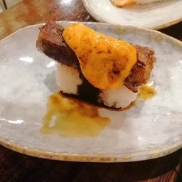 ซูชิเนื้อโคขุน