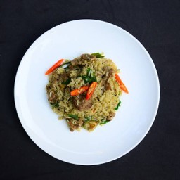 ข้าวผัดเขียวหวานเนื้อ (Delivery)
