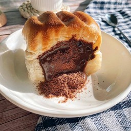 ขนมปังปิ้งไมโลภูเขาไฟ