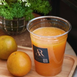 น้ำส้มคั้นสด