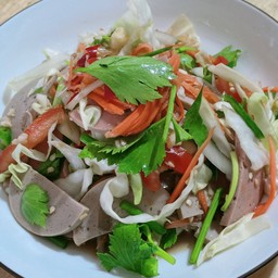 ยำหมูยอ