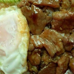 ผัดหมูหวาน