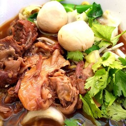 เกาเหลาหมูตุ๋น